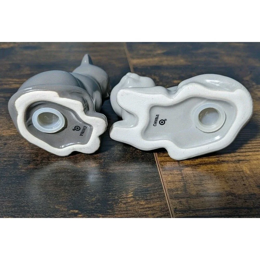 Target Cat Salt and Pepper Shaker Light & Dark Gray Pair With Plugs